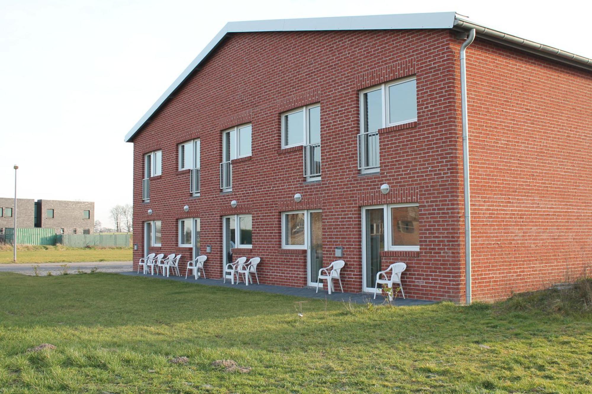 Hotel Birten 2*